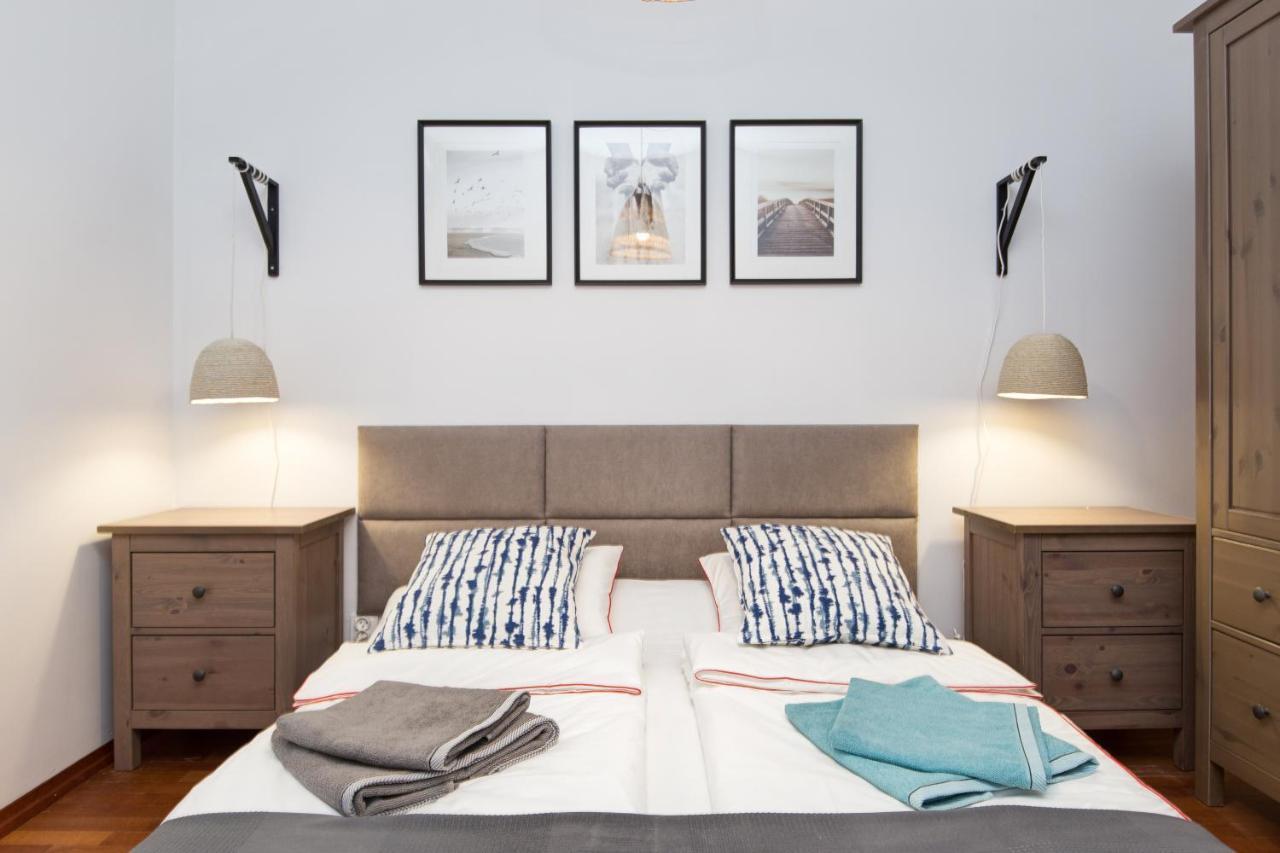Apartament Nadmorski Dwor Gdańsk Buitenkant foto